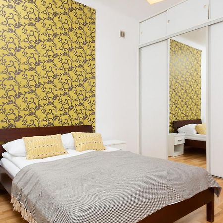 Warsaw New Town Apartment By Noclegi Renters Varsóvia Exterior foto